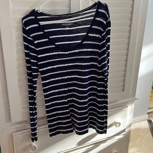 Old Navy white and Navy striped long sleeve top Sz M